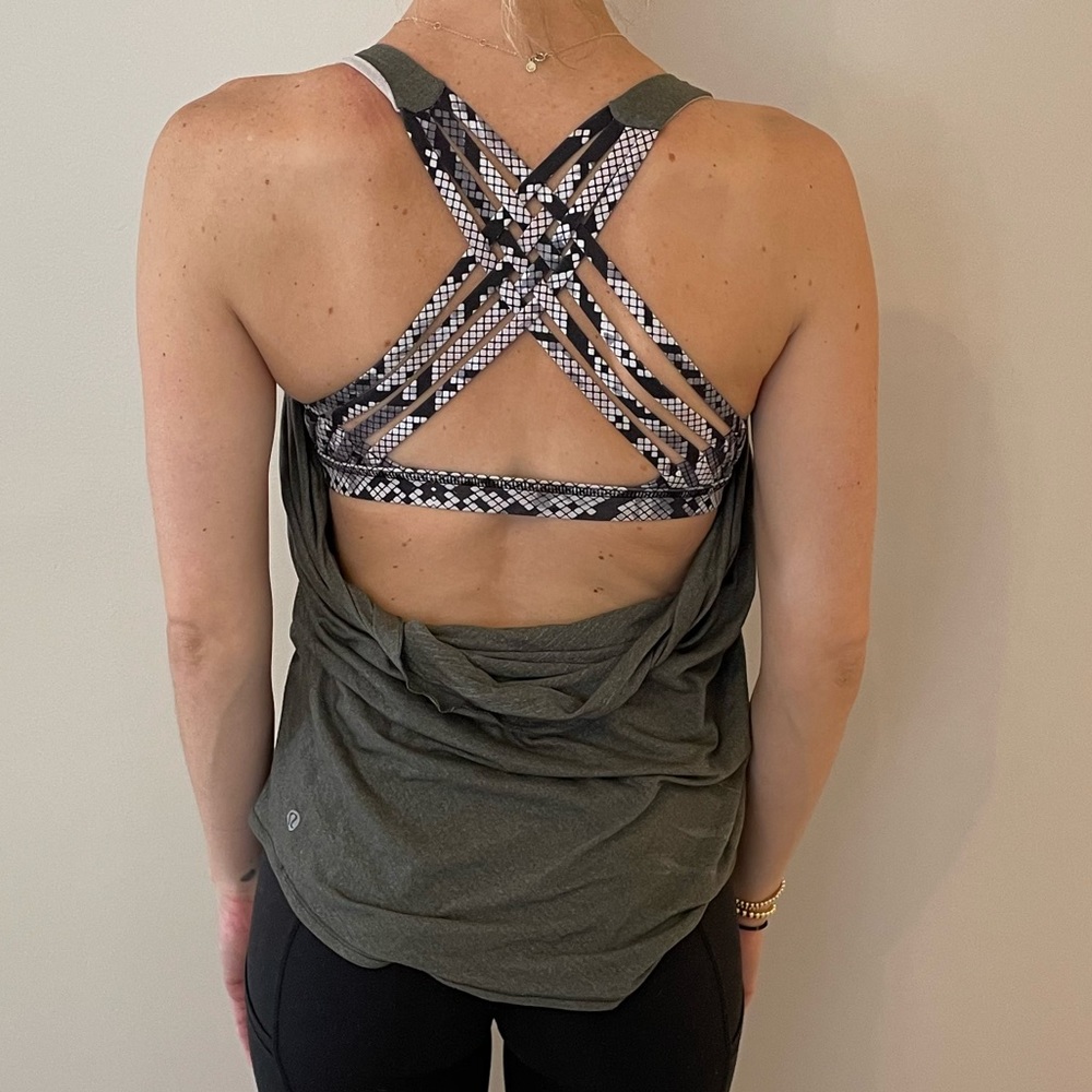 Snake skin built in bra Lululemon top